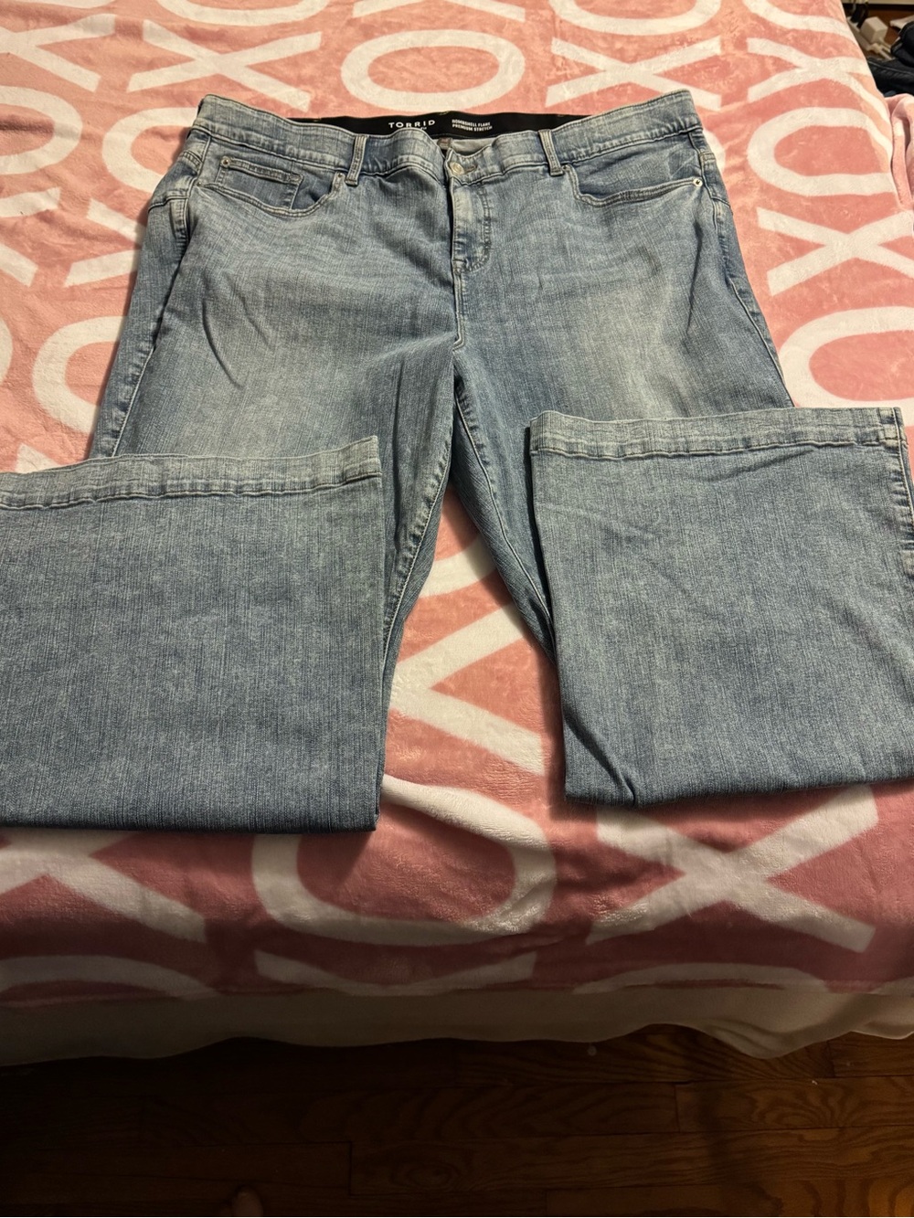 torrid Light Blue Bombshell Flare Premium Stretch Jeans